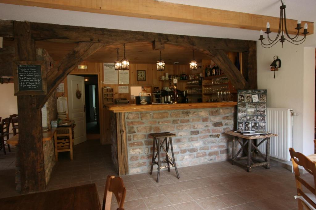 מלון Cheniménil Auberge Du Ruxelier מראה חיצוני תמונה